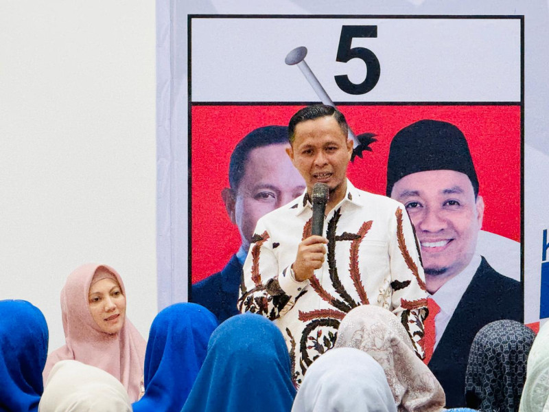 Paslon AMAn Janjikan Honor Ke-13 untuk Kader Posyandu