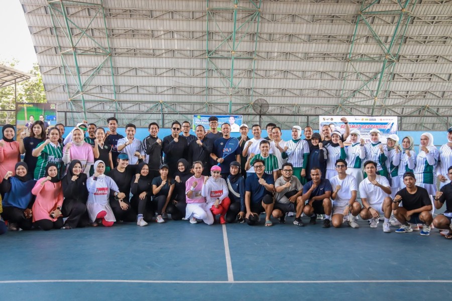 Walikota Pekanbaru Agung Nugroho Buka Turnamen Tenis Internal Meriahkan Piala Wali Kota Pekanbaru