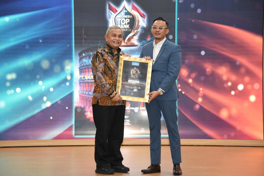 BRK Syariah Raih Penghargaan “Top Bank 2025” Kategori KBMI 1