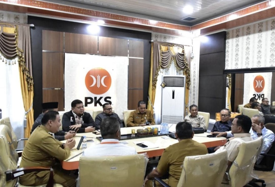 Pimpinan DPRD Pekanbaru Sambut Hangat Kedatangan Wakil Wali Kota Markarius Anwar