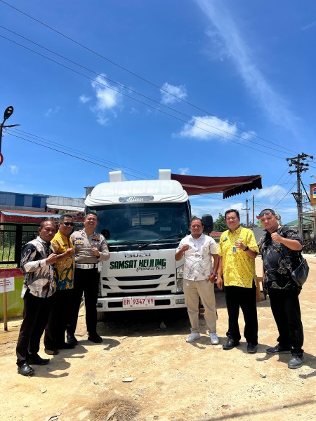 SAMSAT Kubang Hadirkan Layanan Unik: Bayar Pajak Sambil Cek Kesehatan Gratis