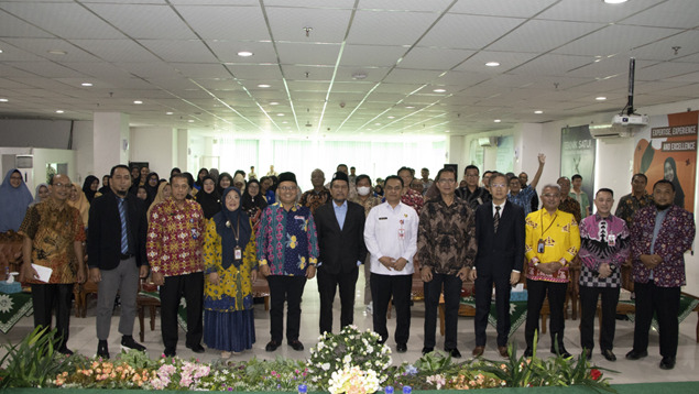 Rektor UMRI Resmikan Sekretariat IAI Wilayah Riau