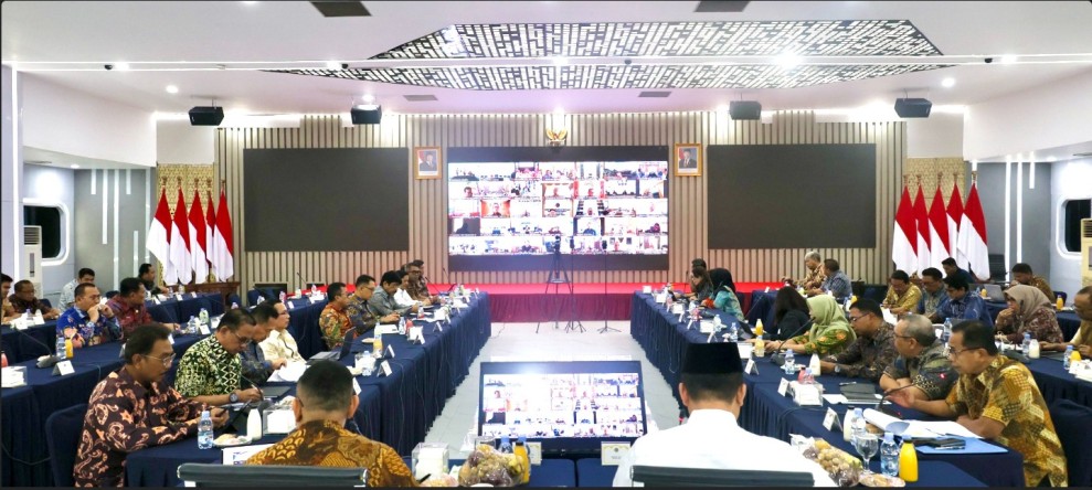 Rapim Semester I, Menteri Nusron Minta Jajaran Evaluasi Tunggakan dan Layanan Elektronik