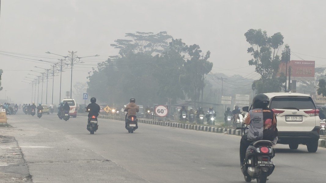 PJJ Pekanbaru Diperpanjang hingga Sabtu, Udara Masih Berbahaya