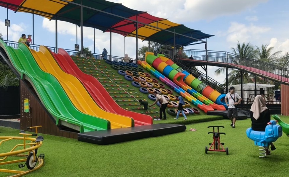 Wahana Baru di Pekanbaru Ini Viral, The Nice Playland Jadi Magnet Wisata Keluarga