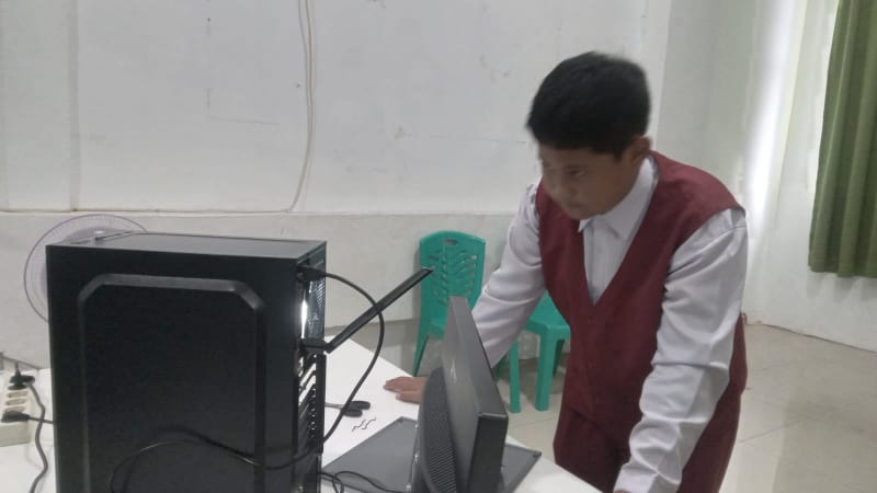 Bakat Teknologi Sejak Dini, Bocah SD di Pekanbaru Punya Kemampuan Merakit Komputer