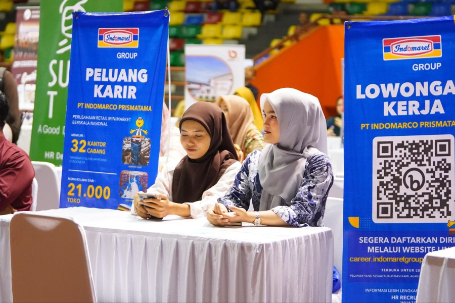 Job Fair Riau 2025 Diburu Ribuan Pelamar, 75 Perusahaan Buka Lebih dari 3.000 Lowongan