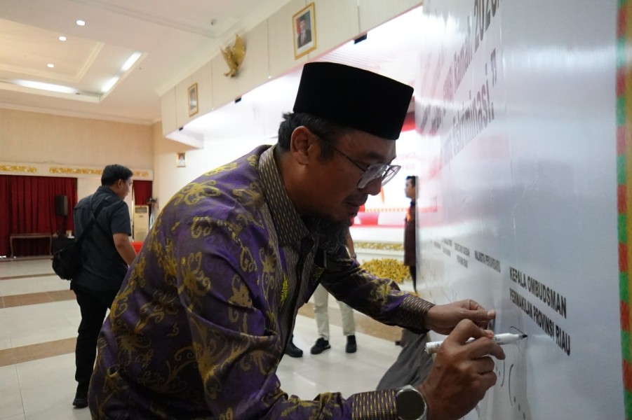 No Titip, No Jastip! Pemprov Riau Tegaskan SPMB SMA/SMK 2026 Harus Bersih dan Transparan