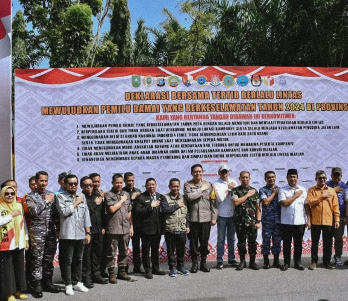 Ginda Burnama Hadiri Deklarasi Tertib Berlalu Lintas