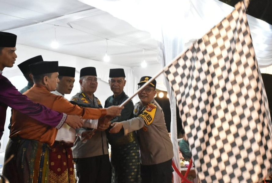 Semarak, Ketua DPRD Pekanbaru Muhammad Sabarudi Ikut Pawai Takbir 1445 H