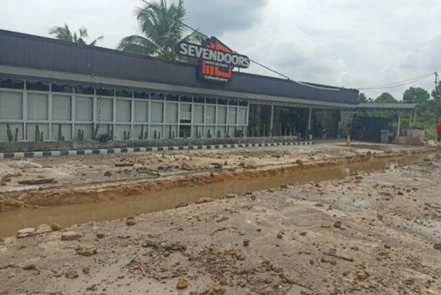 Pemko Pekanbaru Tertibkan Aset 8 Hektare di Sudirman Ujung, Parit Sepanjang 1 Kilometer Digali