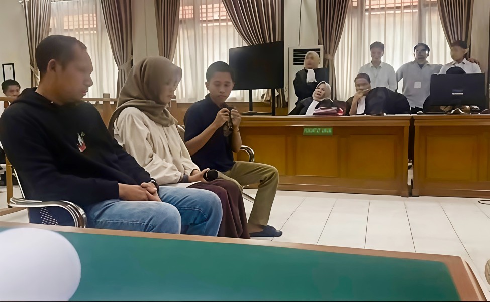 Raihan Menangis dan Minta Maaf kepada Fara di Persidangan : Saya Salah, Saya Sakit Hati